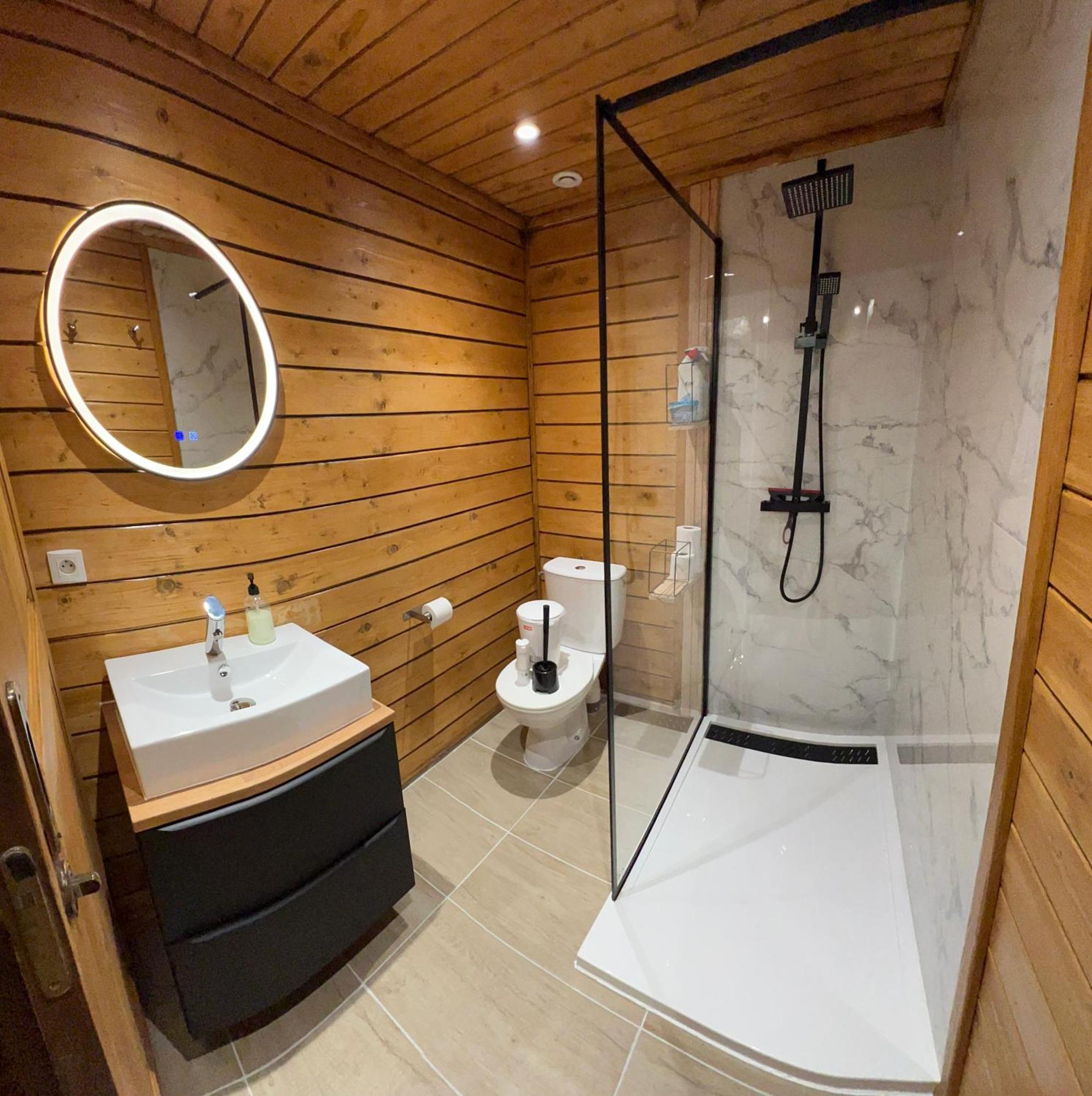 Chalet 6A Dans Les Pyrenees Proche D'Andorre ลอสปิตาเลต์-แพรส์-ลองดอร์ ภายนอก รูปภาพ